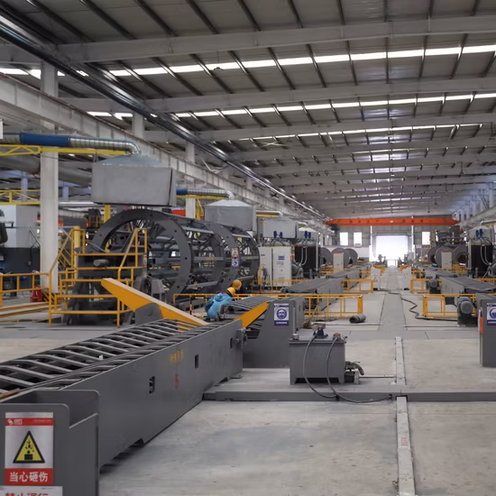 Aislamiento de agua helada con espuma de poliuretano Aislamiento de accesorios de tubería preaislados